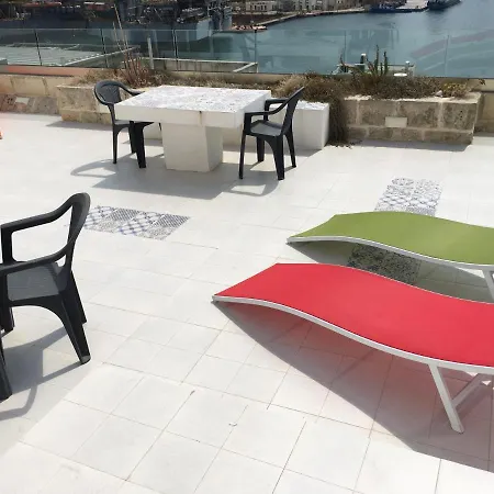 L-isla-valletta-cospicua