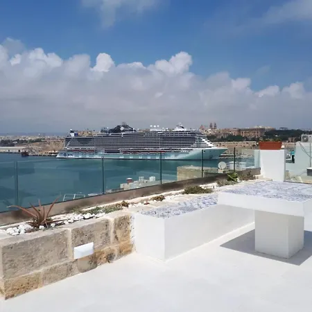 L-isla-valletta-cospicua * سنجليا